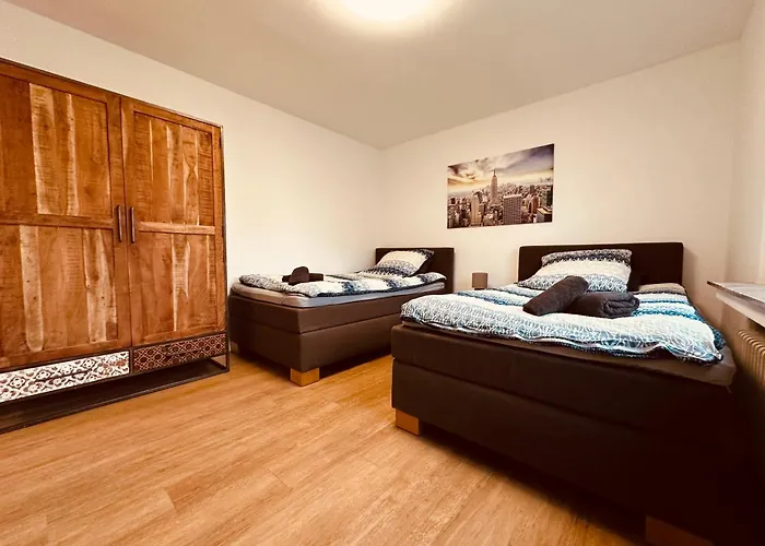 Zur Schoenen Aussicht I 55 I Am Feld I Zuhause